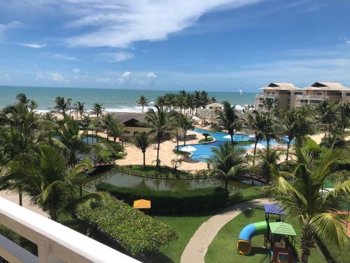 Bazén v ubytování Porta maris resort nebo v jeho okolí