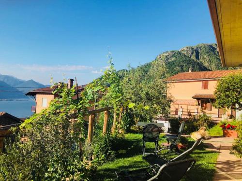 Fotografie z fotogalerie ubytování Agriturismo Botton D'Oro v destinaci Dongo