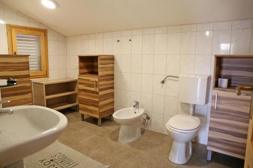 Kylpyhuone majoituspaikassa Villa Korculaholidays