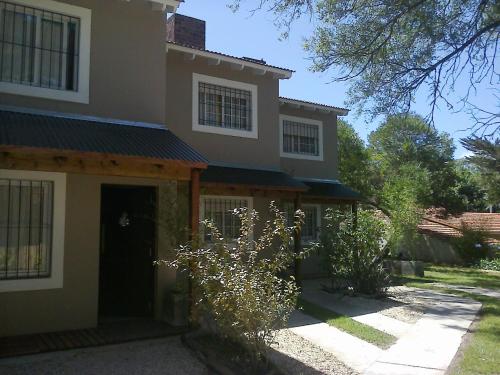 Tierra Mora Casas de alquiler – Casa en Villa Gesell Tierra Mora Casas de alquiler – Casa en Villa Gesell
