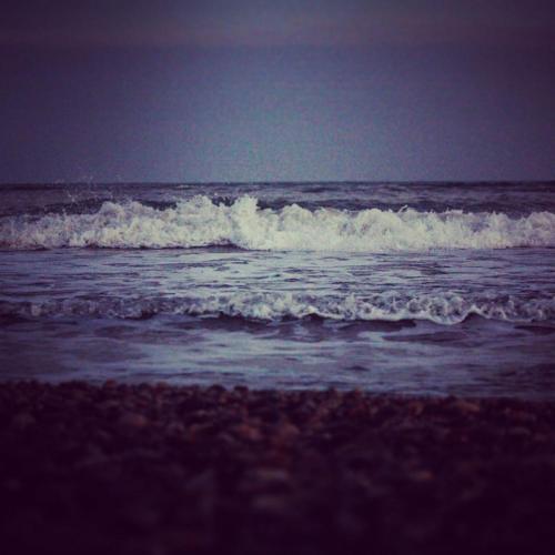a group of waves in the ocean on a beach at En Marina D'Or primera linea real in Oropesa del Mar