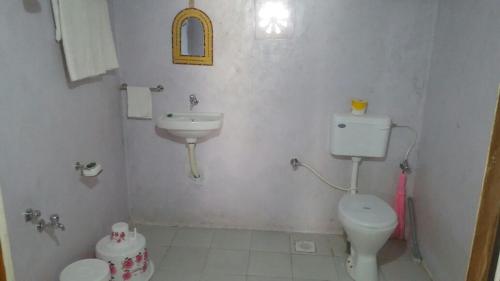 Et badeværelse på Banni Village Stay