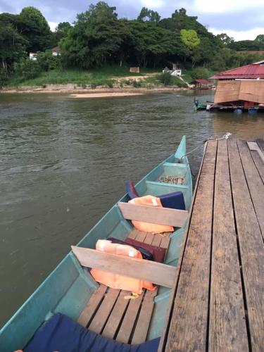 Příroda nedaleko hostelu