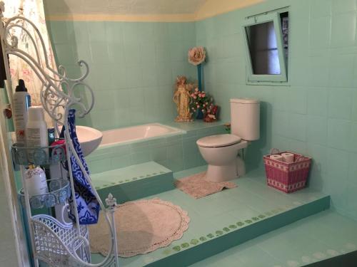 Kylpyhuone majoituspaikassa Can Portell by 123ole, B&B - Casa Rural