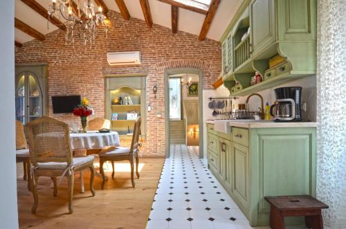 Arnolongo B4 Sea View