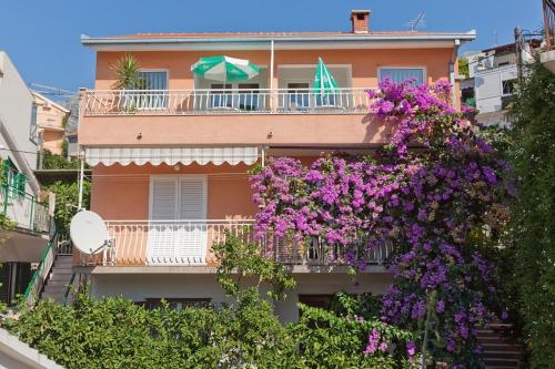Apartmani "Mišo"