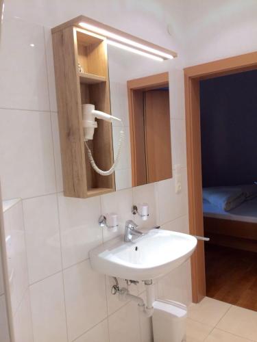 Sonnseitn Appartementsにあるバスルーム