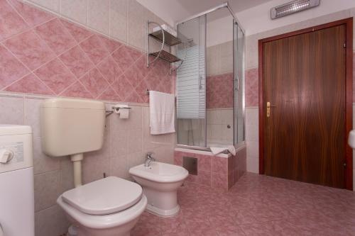 Charming modern house with the new swimming pool - apartment Maya 2