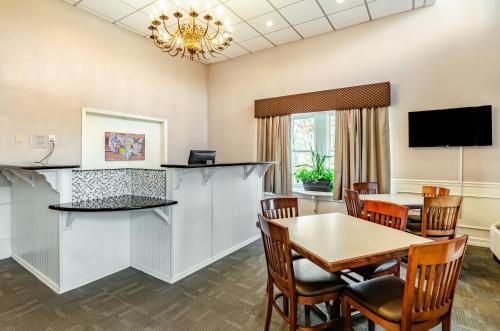 Gallery image of Radford Inn in Radford