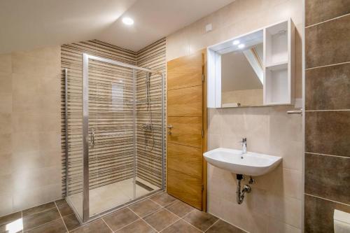 Gallery image of Apartmani Luka Meljine in Meljine
