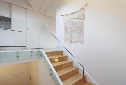 HM - Flores Skylight