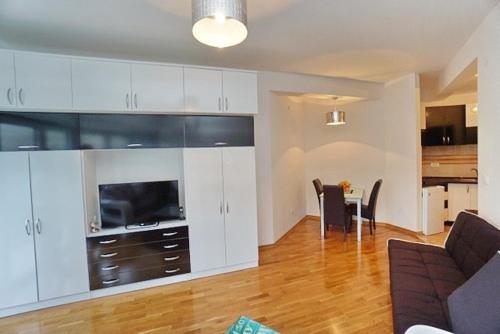 Dapur atau dapur kecil di Anja Apartment