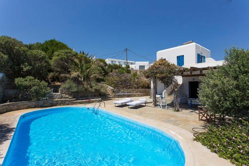 Piscina di Traditional Mykonian Villa o nelle vicinanze