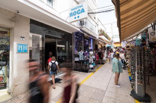 Gallery image of Hostal Roca in San Antonio