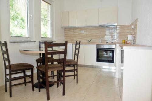 Dapur atau dapur kecil di Comfort Apartment