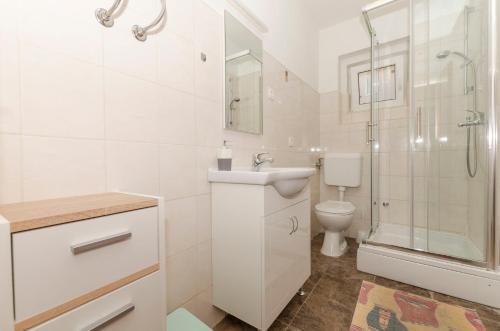 Koupelna v ubytování Apartments Katica