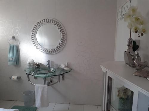 Gallery image of Ronique's Guest House in Rustenburg