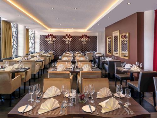 Restaurant o un lloc per menjar a Mercure Residenz Frankfurt Messe