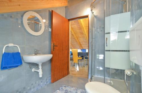 Kúpeľňa v ubytovaní Apartments Josip 1713