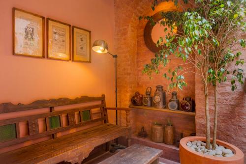 Φωτογραφία από το άλμπουμ του Calcutta Bungalow στην Καλκούτα