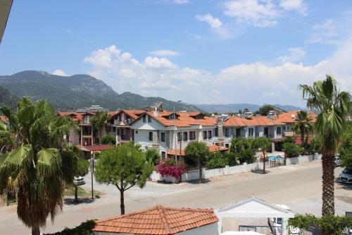 Vista general de una montaña o vista desde el apartahotel 