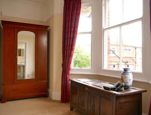 Gallery image of Alcuin Lodge Guest House in York