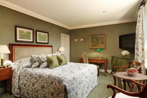 Egerton House Image