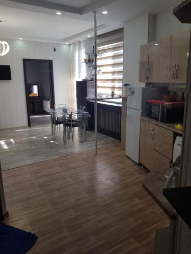 Una cocina o cocineta en Relax apartment