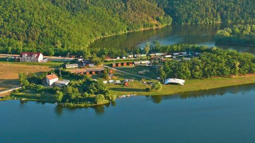 Gambar di galeri bagi Mobilní dům Marbella kemp Výrovice di Výrovice