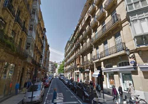 Chic Moraza by Chic Donosti
