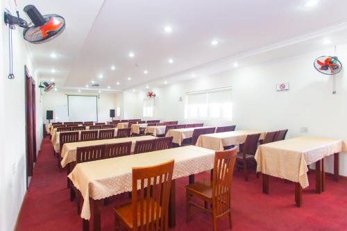 Restoran atau tempat lain untuk makan di Dong Do Hotel