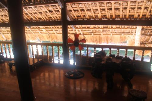 Restoran atau tempat lain untuk makan di Cat Ba Mountain View Homestay