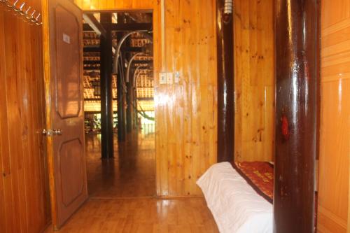 Gambar di galeri bagi Cat Ba Mountain View Homestay di Cat Ba