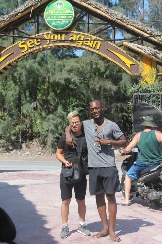 Tetamu yang menginap di Cat Ba Mountain View Homestay