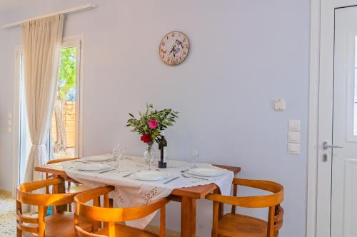 Gallery image of Le Paradis d' Elli in Lakithra