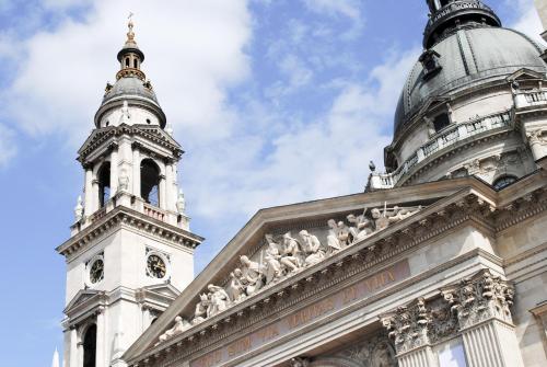 Gallery image of MGZN Basilica Rooms in Budapest