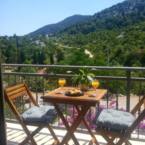 Γενική θέα στο βουνό ή θέα στο βουνό από  αυτό το διαμέρισμα