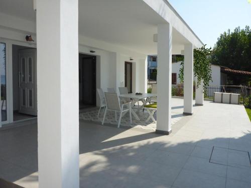 Балкон или терраса в Villa Mola Kalyva