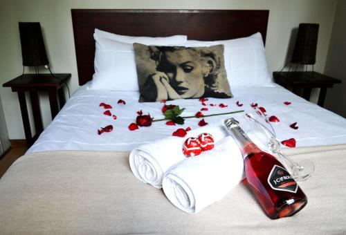 Katil atau katil-katil dalam bilik di At Olive Guesthouse