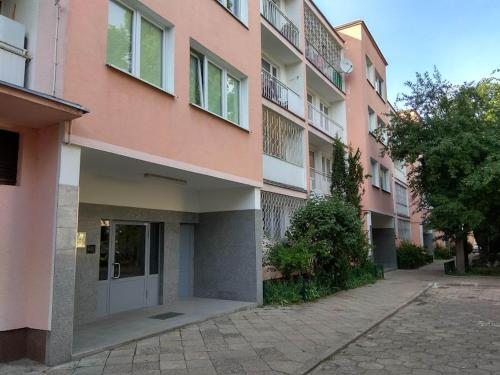 Budova, v ktorej sa apartmán nachádza