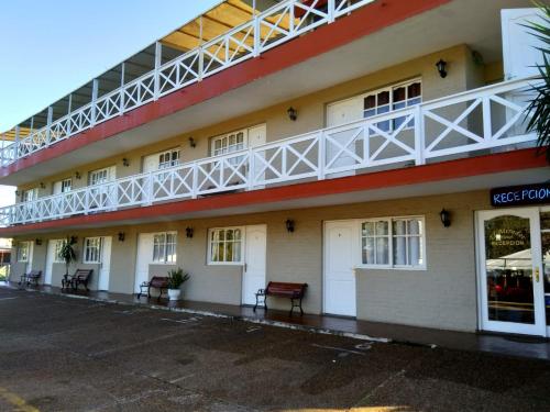 Gedung tempat aparthotel berlokasi