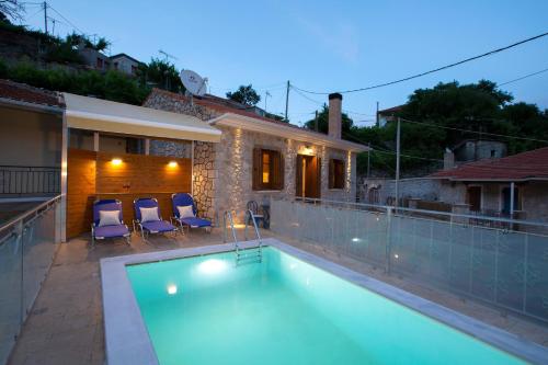 Fotografie z fotogalerie ubytování Villa Eglouvi v destinaci Englouví