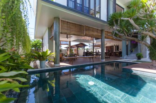 Πισίνα στο ή κοντά στο Ocean Breeze Villa