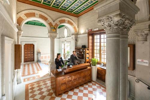 El vestíbulo o zona de recepción de Hotel Villa Cipressi, by R Collection Hotels