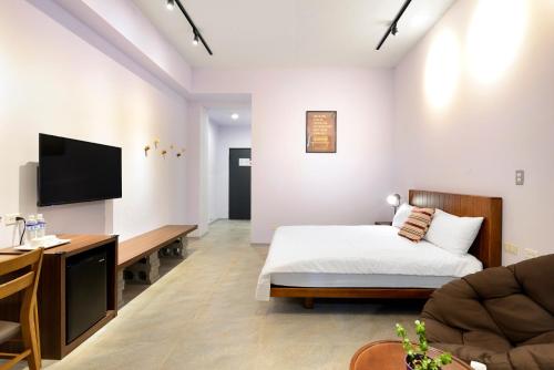Notting Hill B&Bにあるテレビまたはエンターテインメントセンター