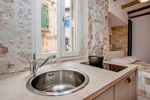 Apartment and Studio CA’ 3 VIE