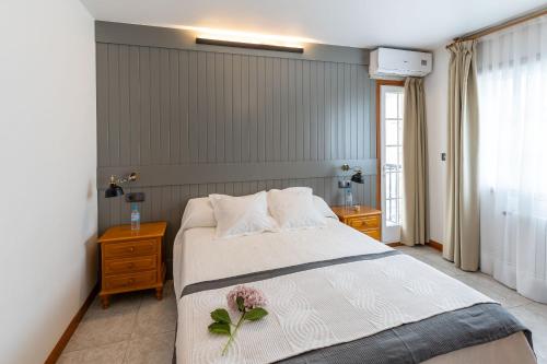 Postel nebo postele na pokoji v ubytování Hotel Panadeiramar