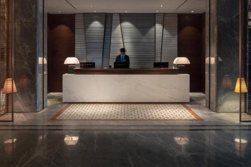 Tetamu yang menginap di Leshan Ramada Hotel