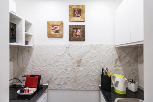 Apartment Near Trevi Fountain