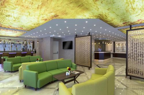 Гостиная зона в Regard Hotel